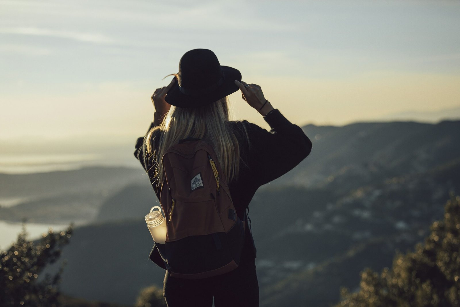 10 Reasons Why Traveling Alone is the Ultimate Adventure